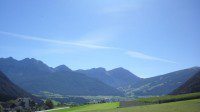 Von Rasen aus zu den Erdpyramiden in Platten